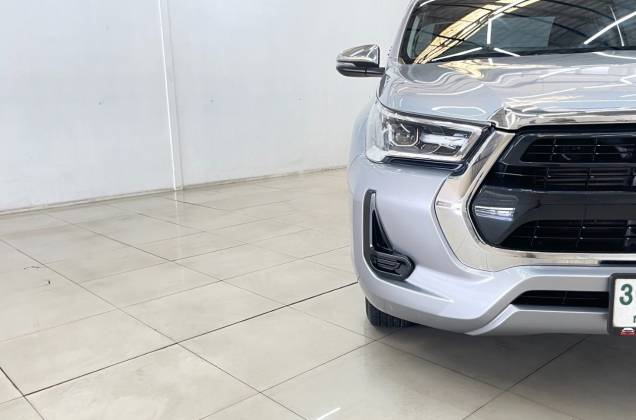 Hilux Revo Smart Cab 2.4 Mid Z Edition (MY22) MT - ภาพย่อที่ 17