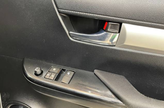 Hilux Revo Smart Cab 2.4 Mid Z Edition (MY22) MT - ภาพย่อที่ 25