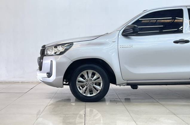 Hilux Revo Smart Cab 2.4 Entry Z Editon (MY20) MT - ภาพย่อที่ 16