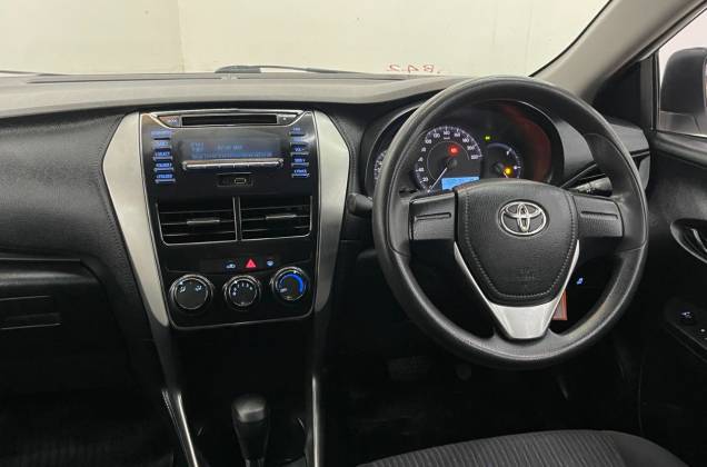 Yaris ATIV 1.2 J AT - ภาพย่อที่ 31