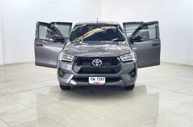 Hilux Revo Double Cab 2.4 Mid Z Edition (MY24) MT - ภาพย่อที่ 4