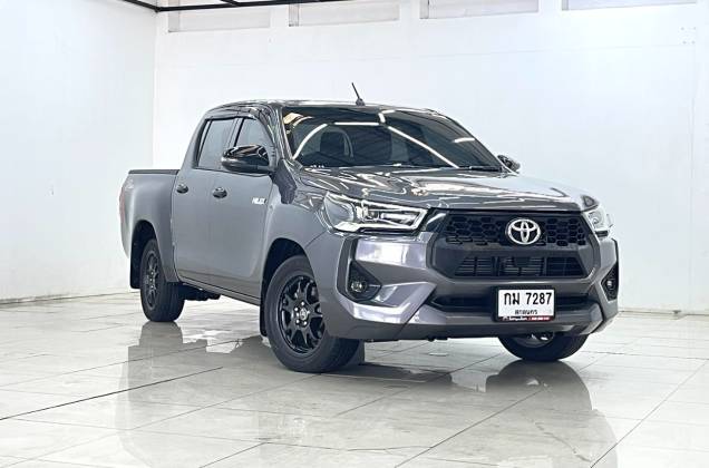 Hilux Revo Double Cab 2.4 Mid Z Edition (MY24) MT - ภาพย่อที่ 6