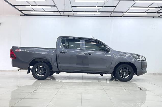 Hilux Revo Double Cab 2.4 Mid Z Edition (MY24) MT - ภาพย่อที่ 11