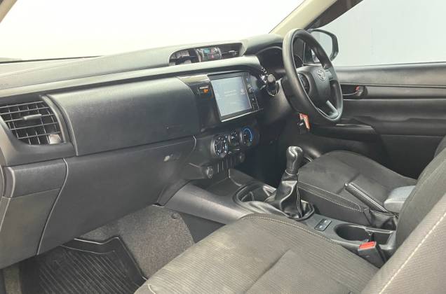  Hilux Revo Double Cab 2.4 Entry Z Edition (MY22) MT - ภาพย่อที่ 31