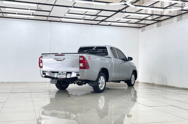 Hilux Revo Smart Cab 2.4 Mid Z Edition (MY22) MT - ภาพย่อที่ 6