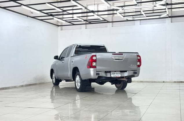 Hilux Revo Smart Cab 2.4 Mid Z Edition (MY22) MT - ภาพย่อที่ 8