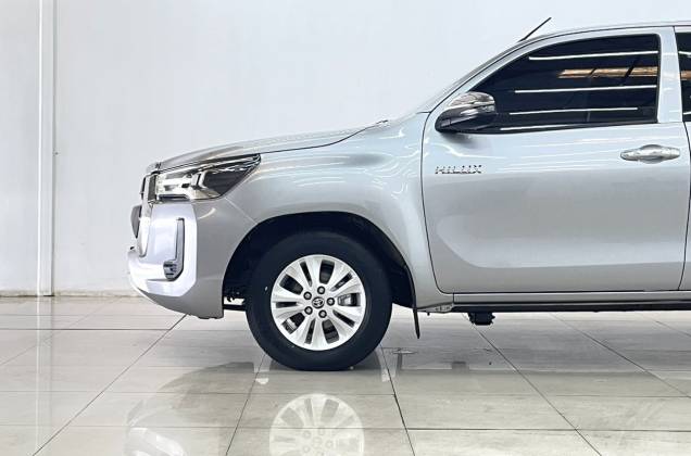 Hilux Revo Smart Cab 2.4 Mid Z Edition (MY22) MT - ภาพย่อที่ 18