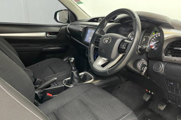 Hilux Revo Smart Cab 2.4 Mid Z Edition (MY22) MT - ภาพย่อที่ 28