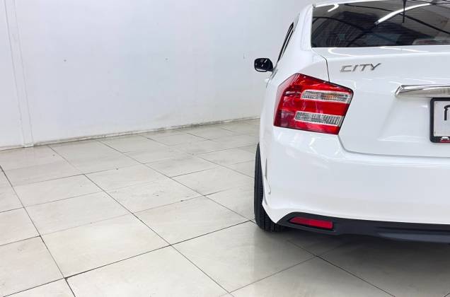 Honda City 1.5 S Auto AT - ภาพย่อที่ 18
