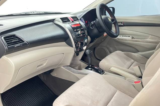 Honda City 1.5 S Auto AT - ภาพย่อที่ 30