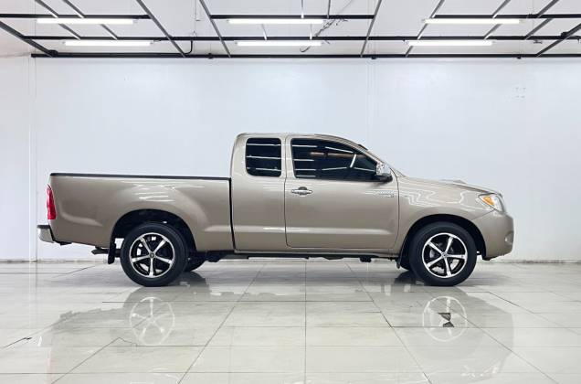 Hilux Vigo Cab 2.5 E MT - ภาพย่อที่ 11