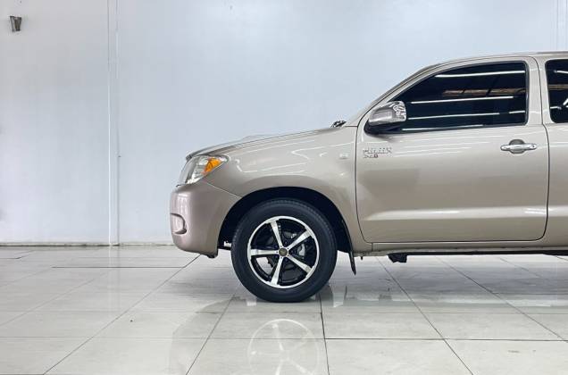 Hilux Vigo Cab 2.5 E MT - ภาพย่อที่ 16