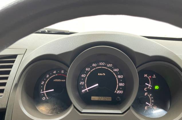 Hilux Vigo Cab 2.5 E MT - ภาพย่อที่ 35