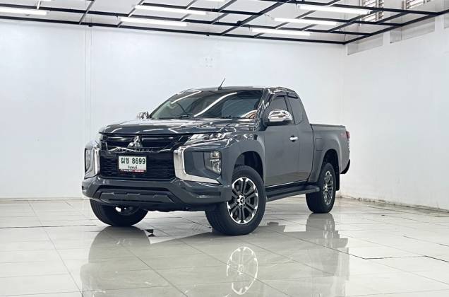 Triton All New Mega Cab 2.4 GT Plus (MY19) MT 