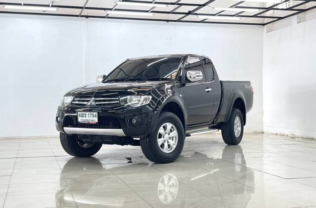Triton Cab 2.5 GLS Plus (ABS/Airbag/DVD/CD/MP3) (MNC) (MY10 ) MT