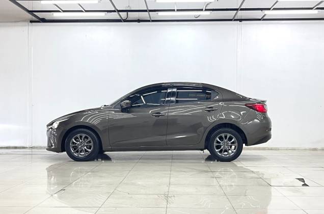 2 1.3 Skyactiv High Plus (MY17) AT - ภาพย่อที่ 11