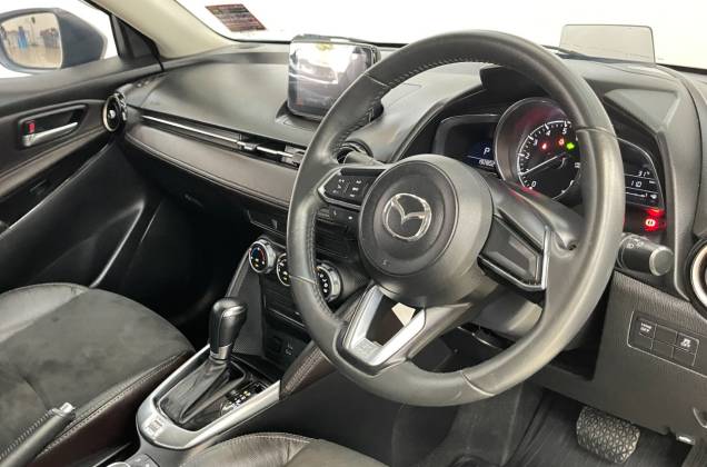 2 1.3 Skyactiv High Plus (MY17) AT - ภาพย่อที่ 31