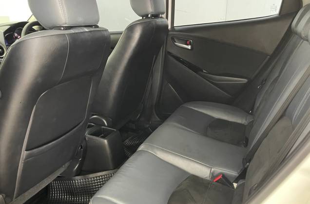 2 1.3 Skyactiv-G S Leather Sedan (MY19)(MNC) AT - ภาพย่อที่ 31
