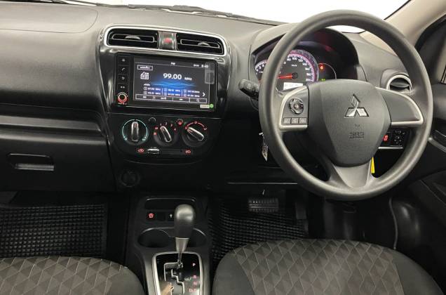 Mirage 1.2 GLX Dynamic Shield (MY19) AT - ภาพย่อที่ 35
