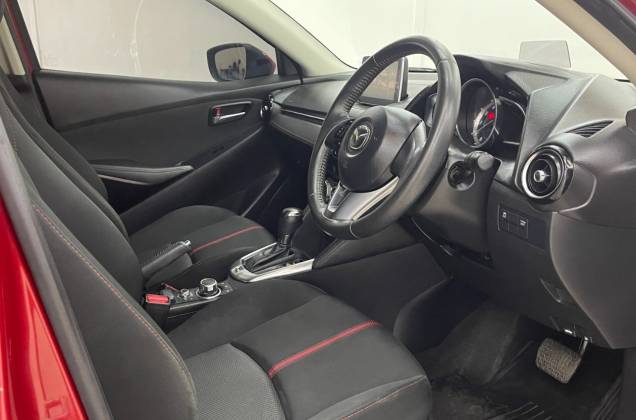 2 1.3 Skyactiv Sports High Plus AT - ภาพย่อที่ 29