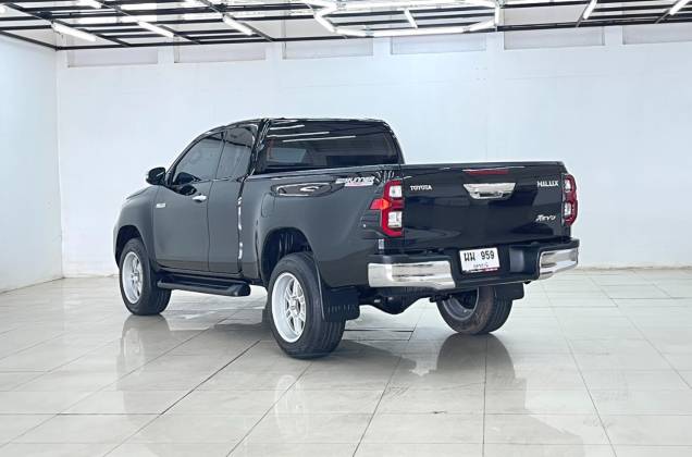 Hilux Revo Smart Cab 2.4  Mid Prerunner (MY20) MT - ภาพย่อที่ 6