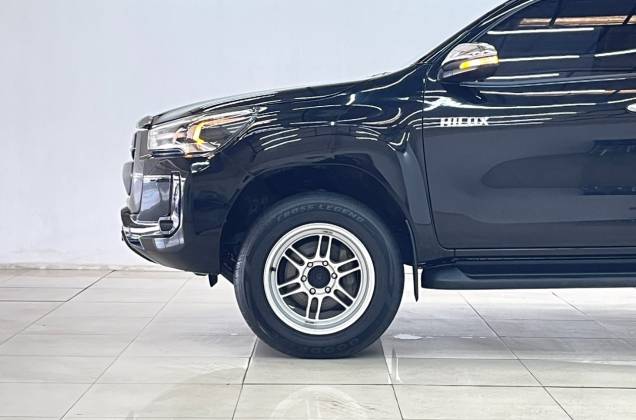 Hilux Revo Smart Cab 2.4  Mid Prerunner (MY20) MT - ภาพย่อที่ 12