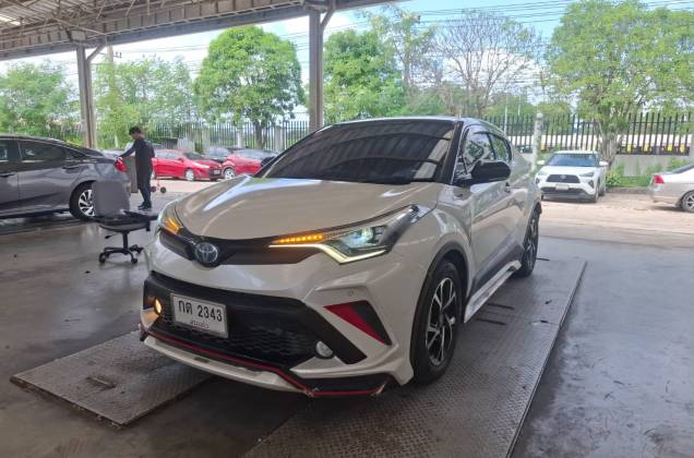 C-HR 1.8 Hybrid Hi (MNC) (White Pearl) (Black Roof)  AT