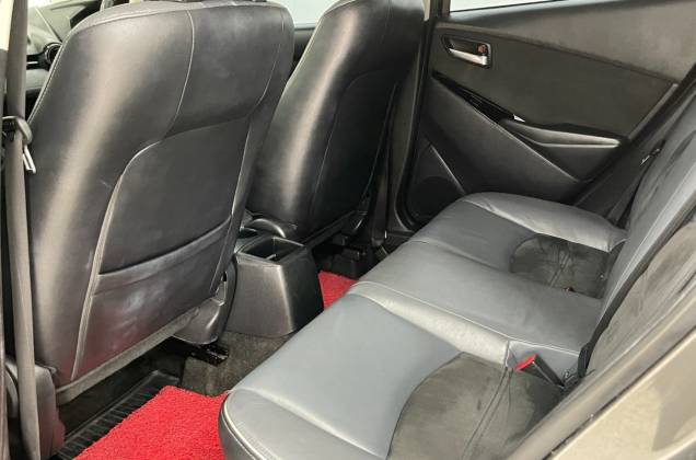 2 1.3 Skyactiv High Connect (MY17) (MNC) AT - ภาพย่อที่ 30