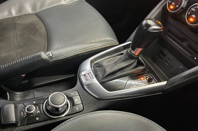 2 1.3 Skyactiv High Connect (MY17) (MNC) AT - ภาพย่อที่ 36