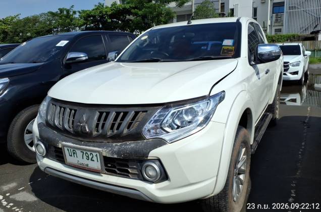 Triton All New Mega Cab 2.4 GLS  Ltd Plus MT