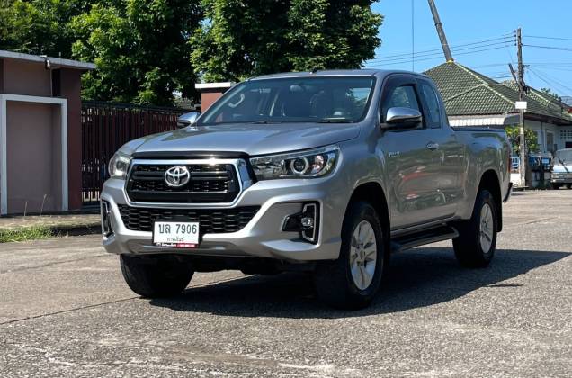 Hilux Revo Smart Cab 2.4 E  Plus Prerunner (MY18) MT - ภาพย่อที่ 2