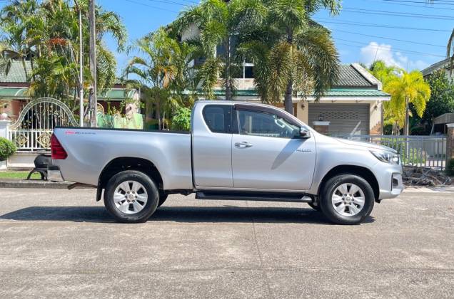 Hilux Revo Smart Cab 2.4 E  Plus Prerunner (MY18) MT - ภาพย่อที่ 10