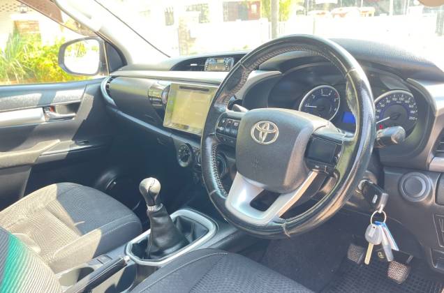 Hilux Revo Smart Cab 2.4 E  Plus Prerunner (MY18) MT - ภาพย่อที่ 28