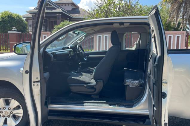 Hilux Revo Smart Cab 2.4 E  Plus Prerunner (MY18) MT - ภาพย่อที่ 25