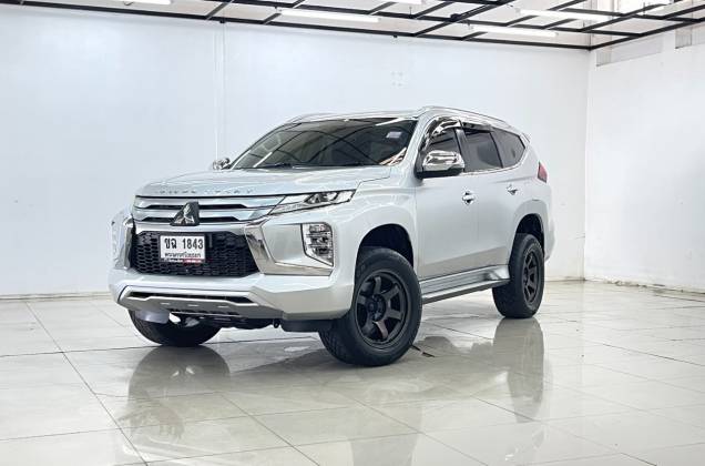 Pajero Sport 2.4 GT Premium 2WD (MY20) AT