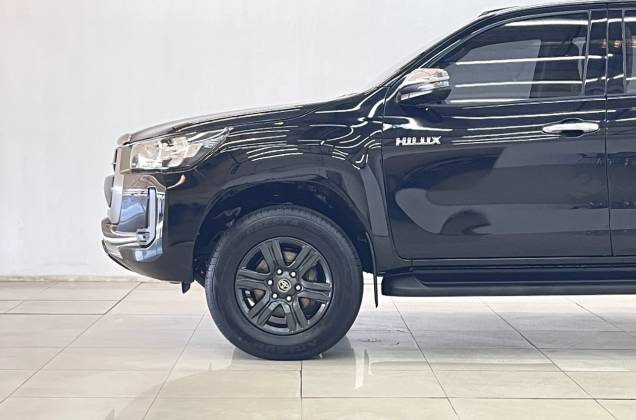 Hilux Revo Double Cab 2.4 Entry Prerunner (MY20) MT - ภาพย่อที่ 16