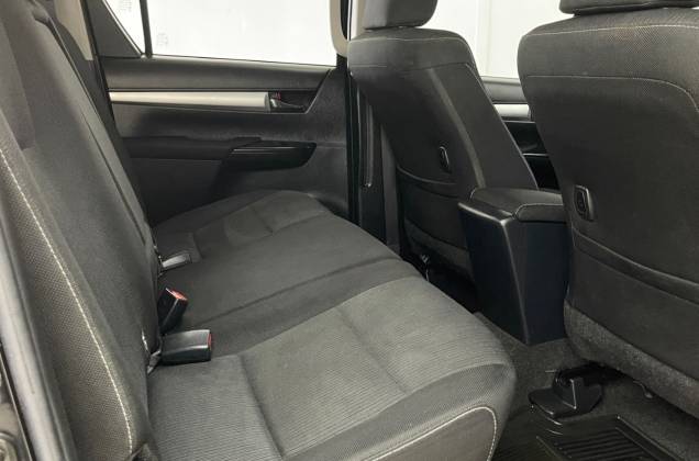 Hilux Revo Double Cab 2.4 Entry Prerunner (MY20) MT - ภาพย่อที่ 28
