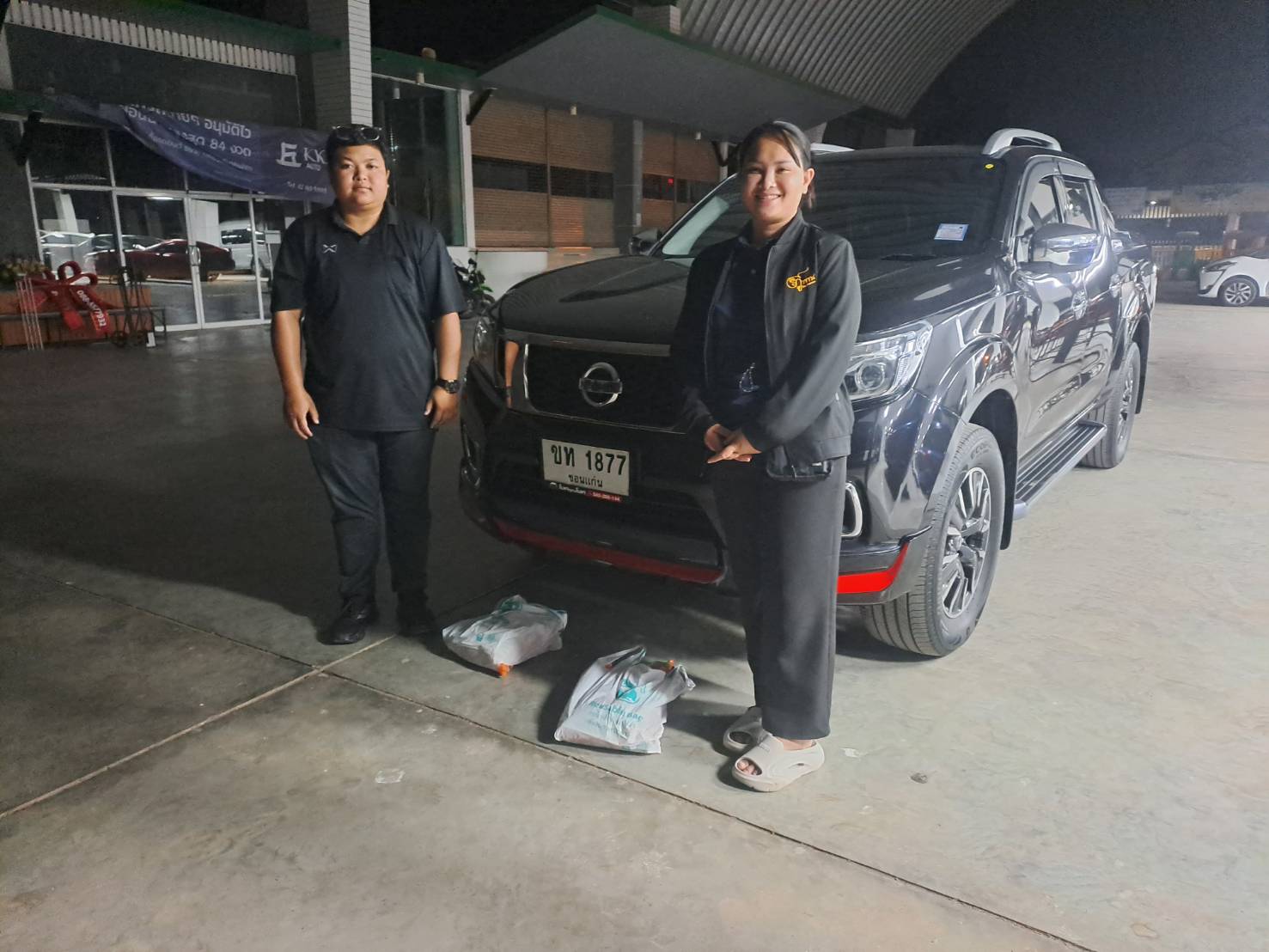 NP300 Navara Double Cab 2.5 EL Calibre Sportech MT